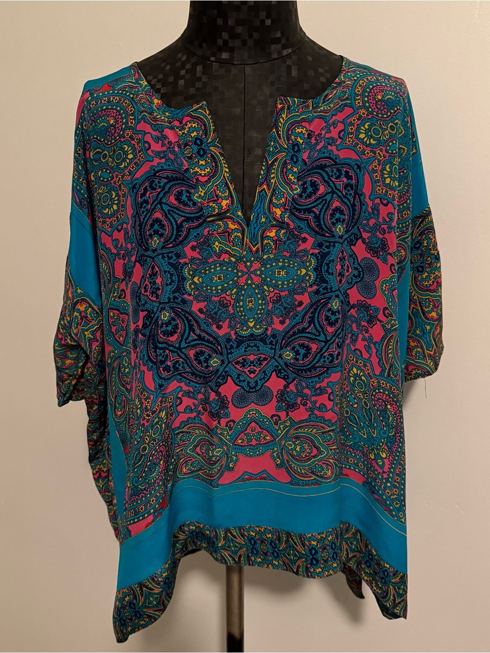 Tolani Poncho Floral